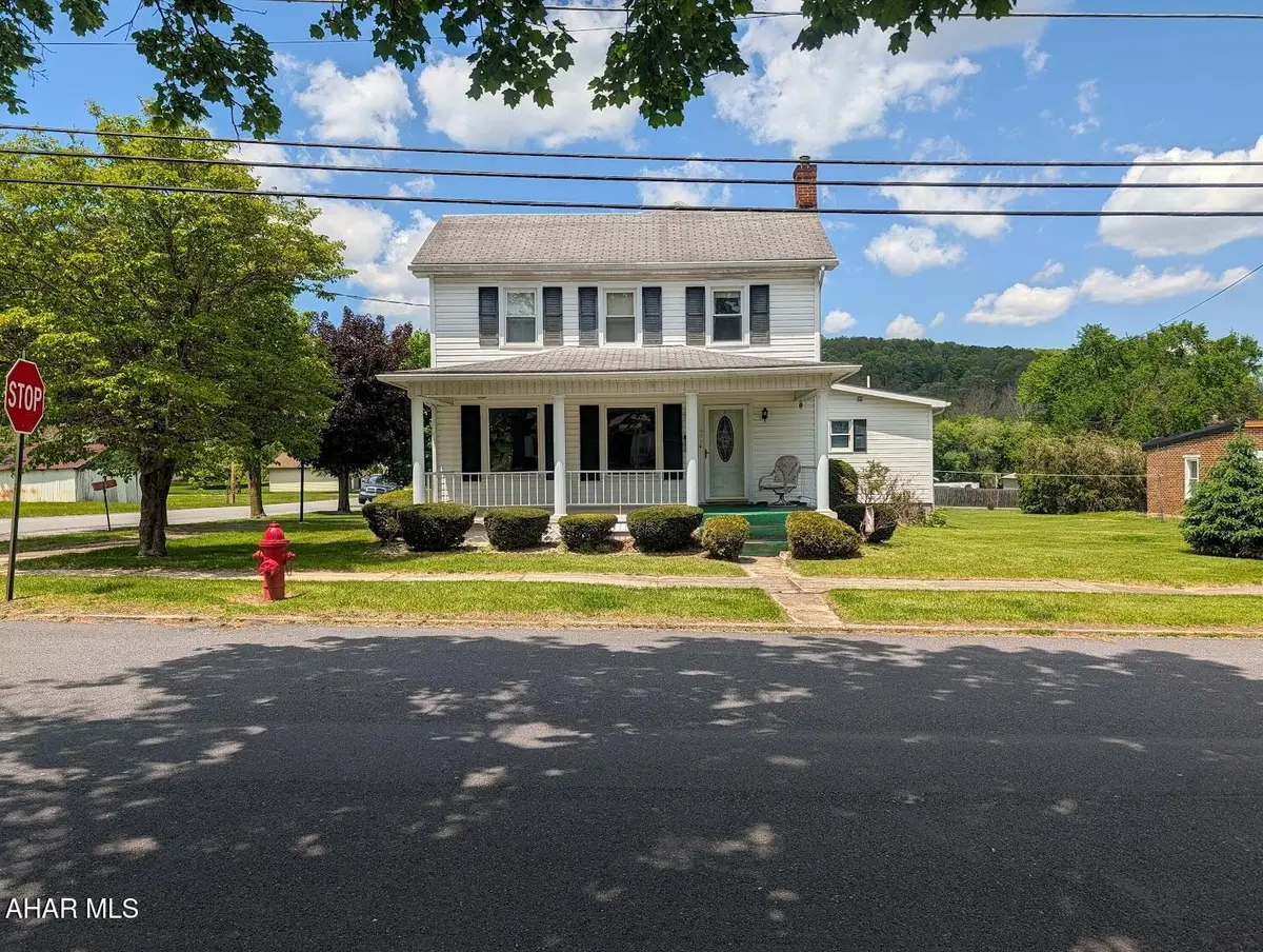 601 16th Street, Saxton, PA 16678 - #1