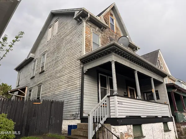 2111 5th Avenue, Altoona, PA 16602