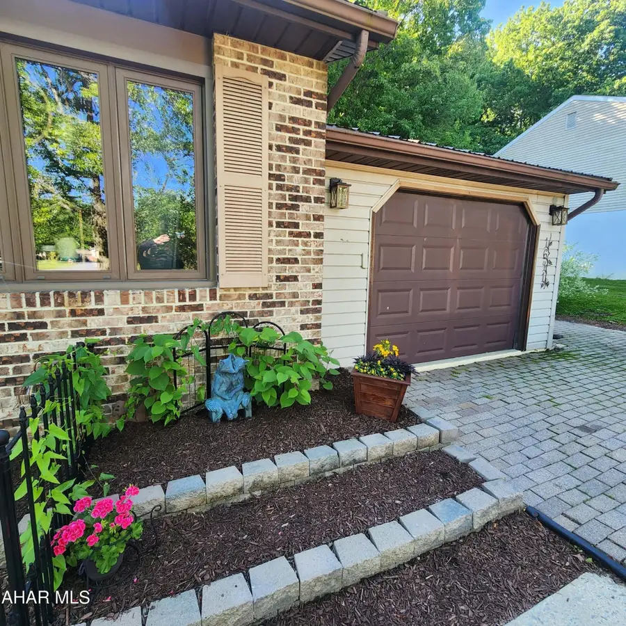 1641 Saint Francis Lane, Altoona, PA 16602 - #3