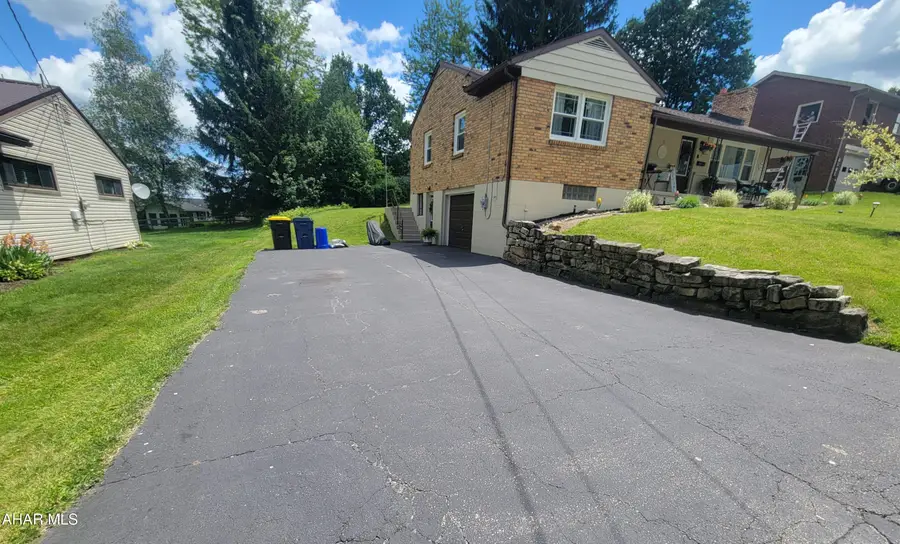 736 N Spruce Street, Ebensburg, PA 15931 - #3
