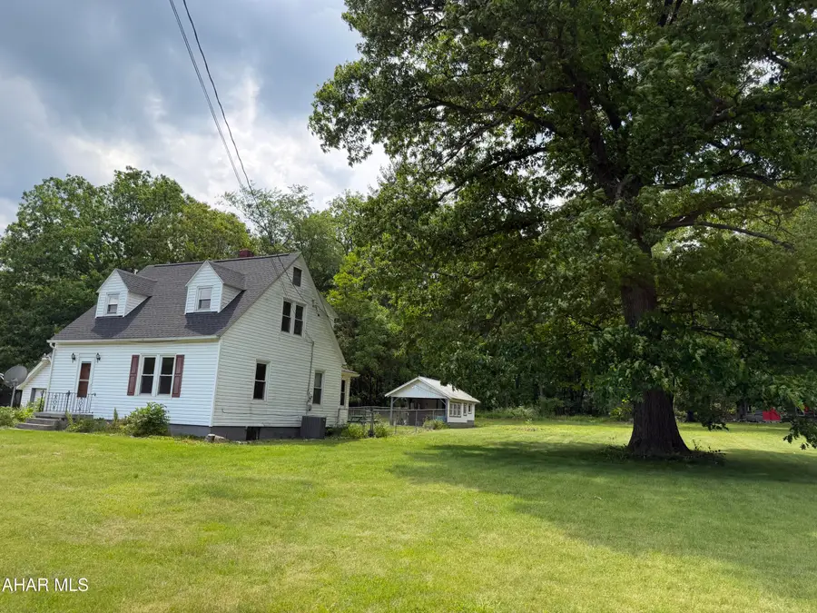 6957 Bedford Valley Road, Bedford, PA 15522 - #3