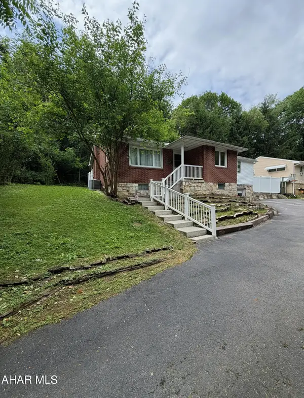 226 Logan Avenue, Altoona, PA 16602