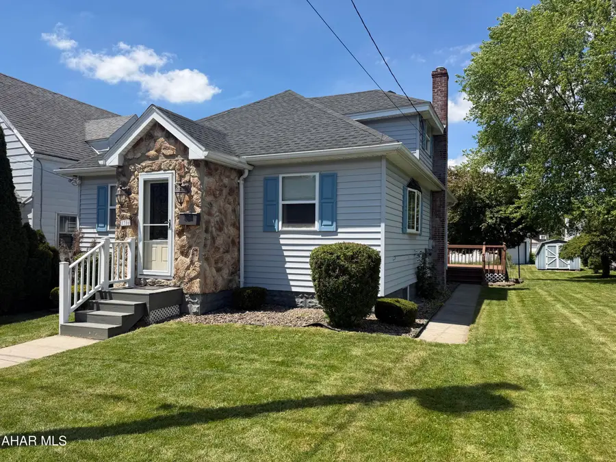 1306 Jefferson Avenue, Portage, PA 15946 - #2