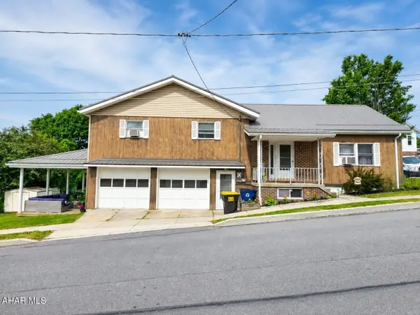 201 S Julian Street, Ebensburg, PA 15931