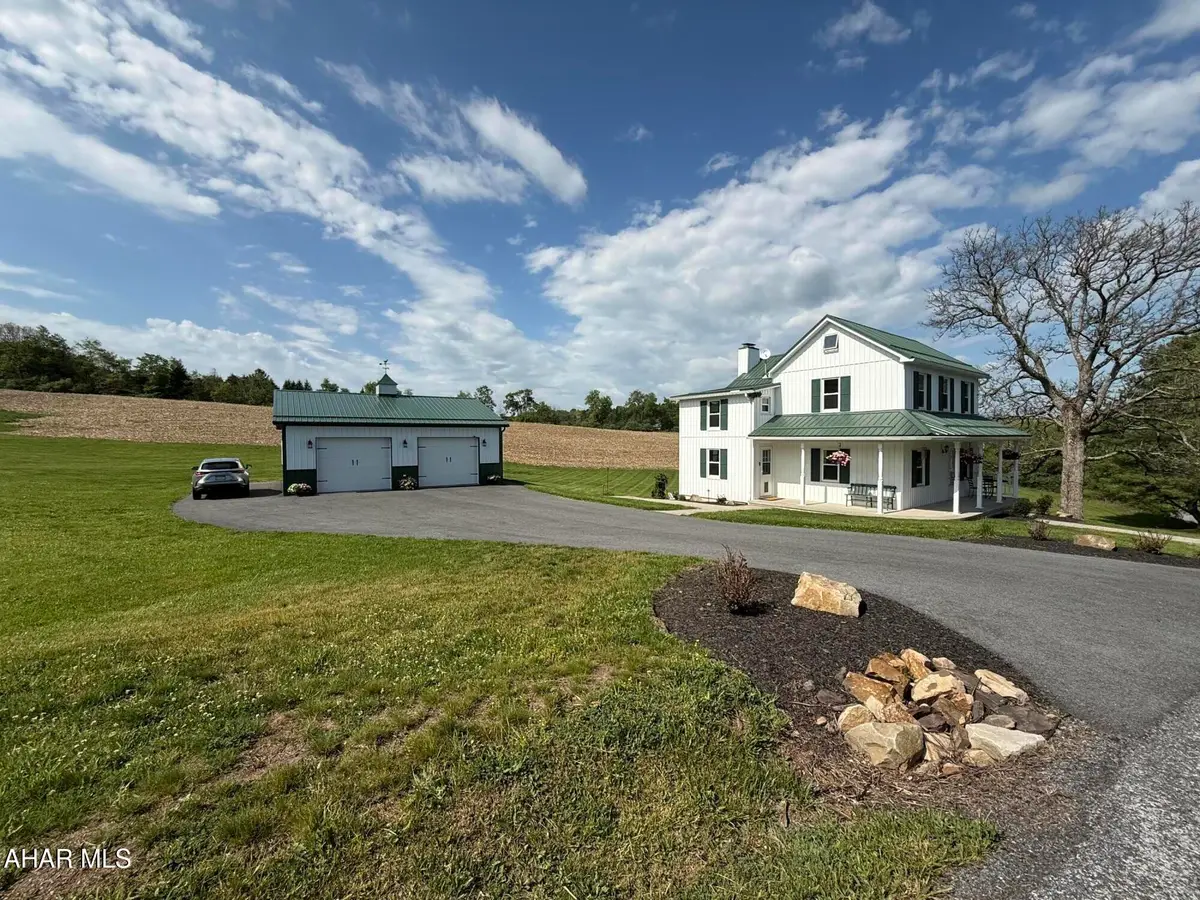 339 Big Run Road, Breezewood, PA 15533 - #1