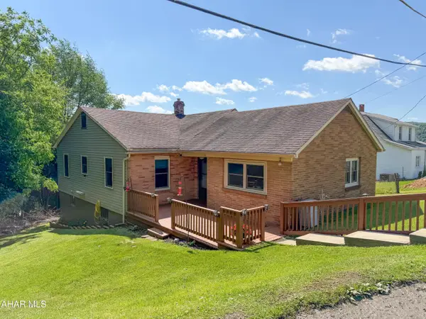 316 Ivy Street, Parkhill, PA 15945