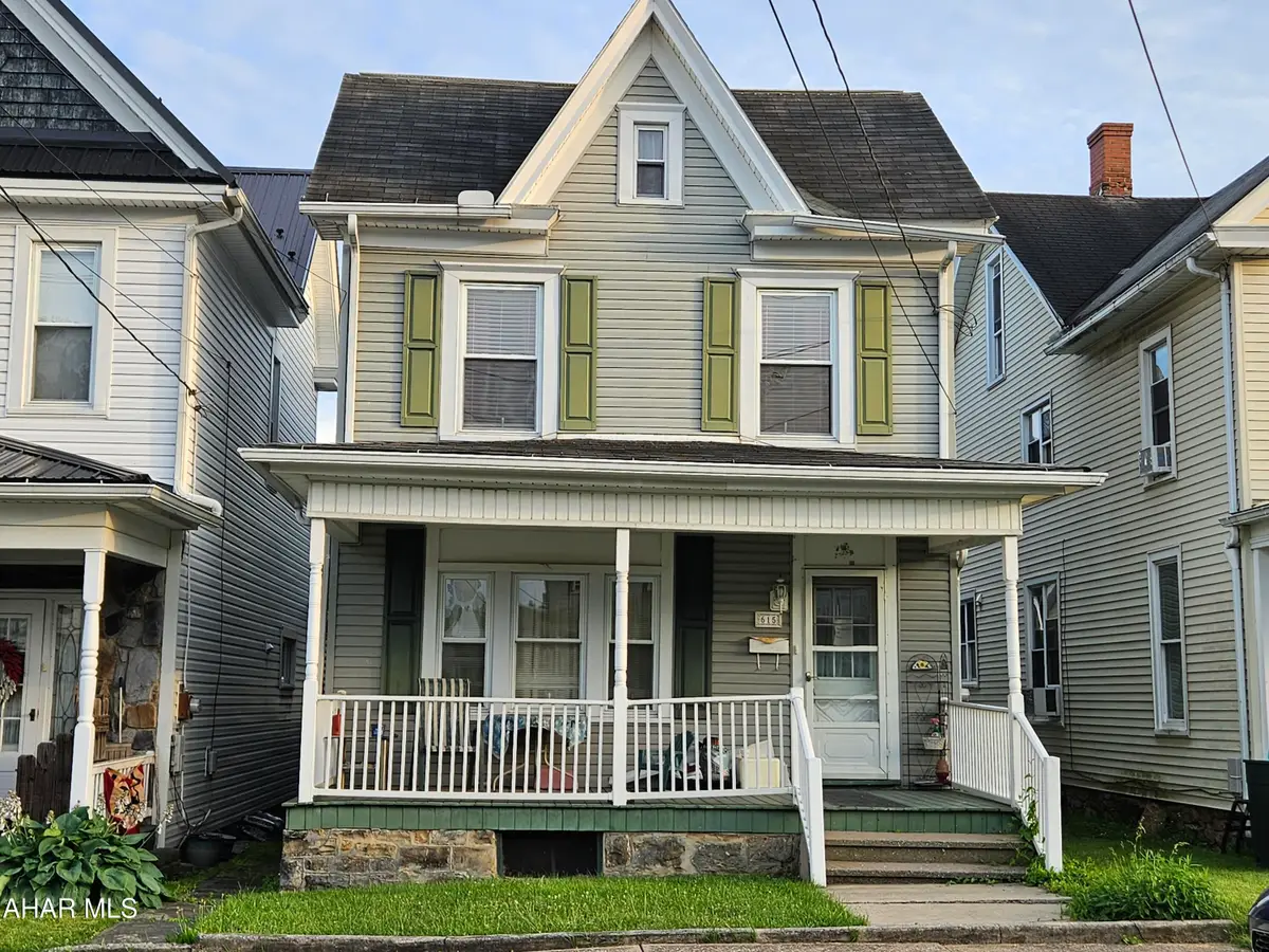 615 W 15th Street, Tyrone, PA 16686 - #1