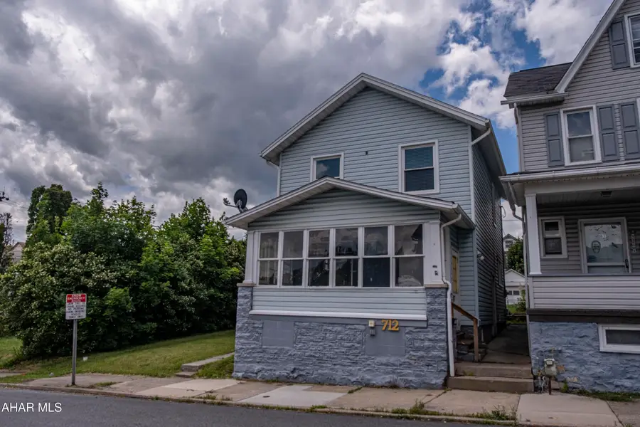 712 Bell Avenue, Altoona, PA 16602 - #2