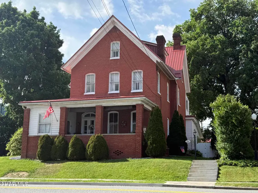 314 E Penn Street, Bedford, PA 15522 - #2