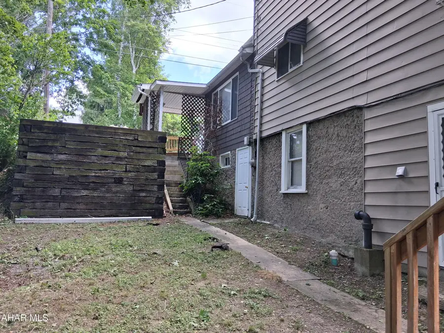 265 View Street, Johnstown, PA 15902 - #3