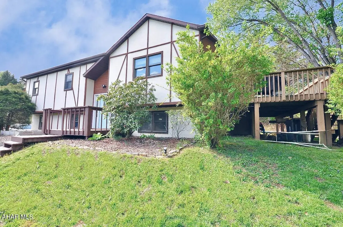 9717 Frazier Crest, Huntingdon, PA 16652 - #1