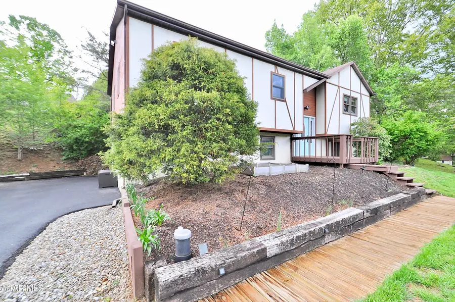 9717 Frazier Crest, Huntingdon, PA 16652 - #2