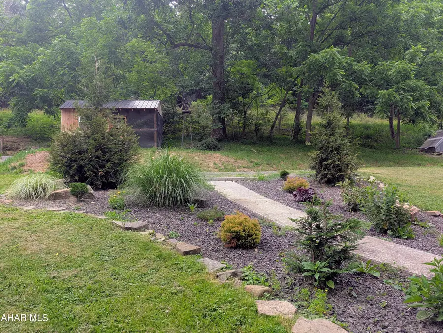 587 Point Road, Bedford, PA 15522 - #3