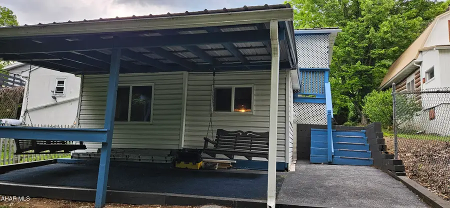1016 Frankstown Road, Altoona, PA 16601 - #2