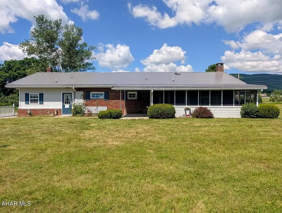 200 Jacks Corner Road, Hopewell, PA 16650 - #3