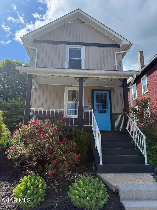 607 N 7th Avenue, Altoona, PA 16601