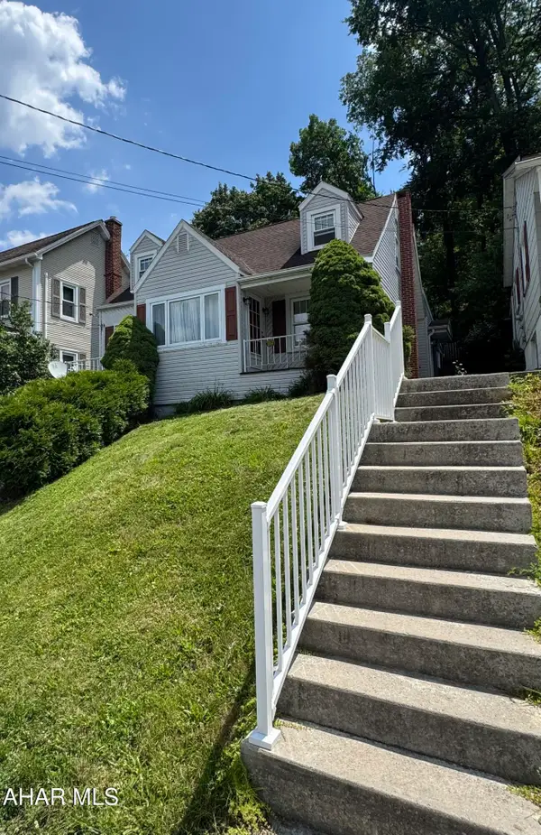 1212 Hamilton Avenue, Tyrone, PA 16686