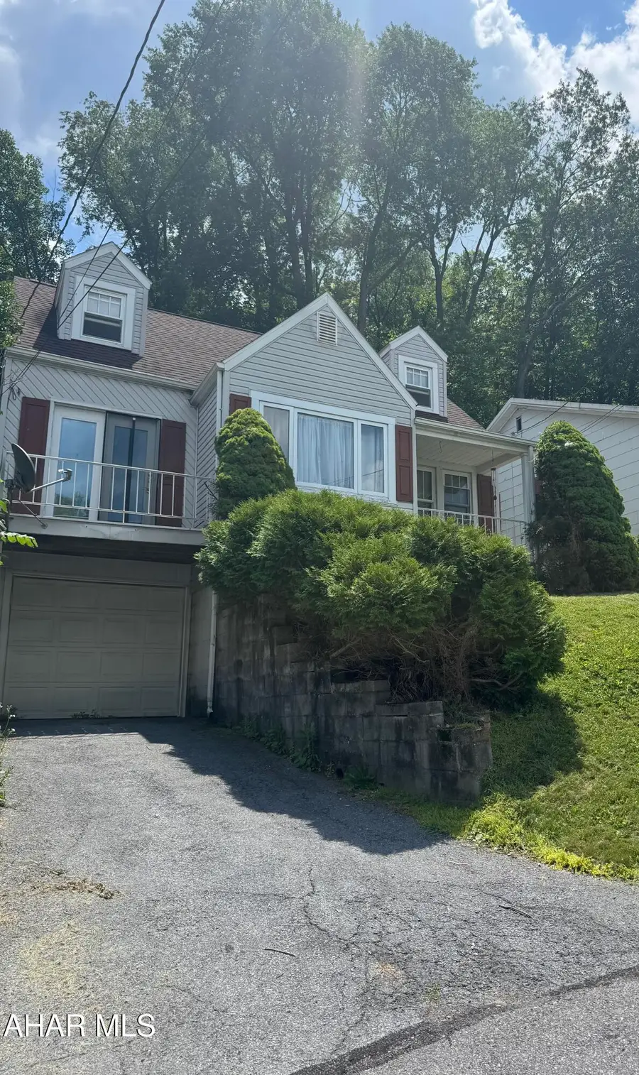 1212 Hamilton Avenue, Tyrone, PA 16686 - #3
