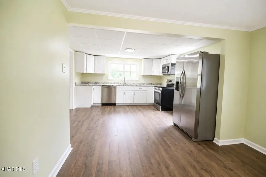 137 Wertz Avenue, Altoona, PA 16601 - #3