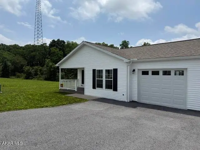 1044 Oak Terrace Drive, Martinsburg, PA 16662 - #3