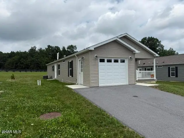 1188 Oak Terrace Drive, Martinsburg, PA 16662 - #2