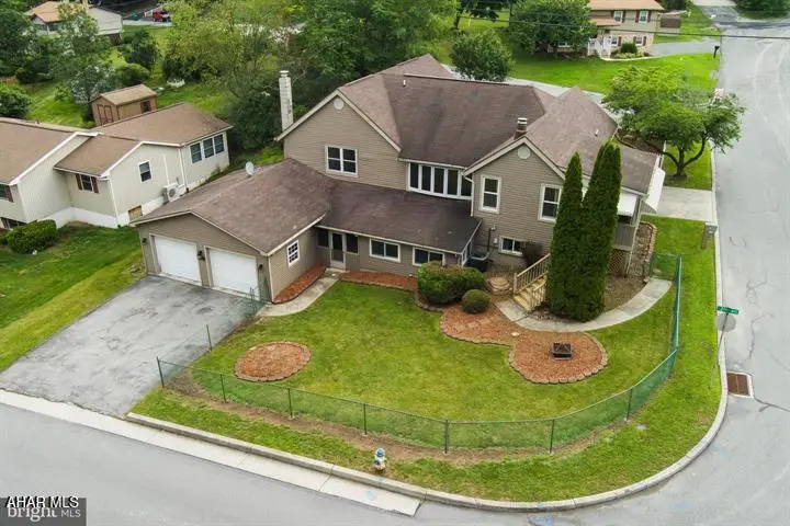 201 Winding Knoll Road, Altoona, PA 16601 - #1