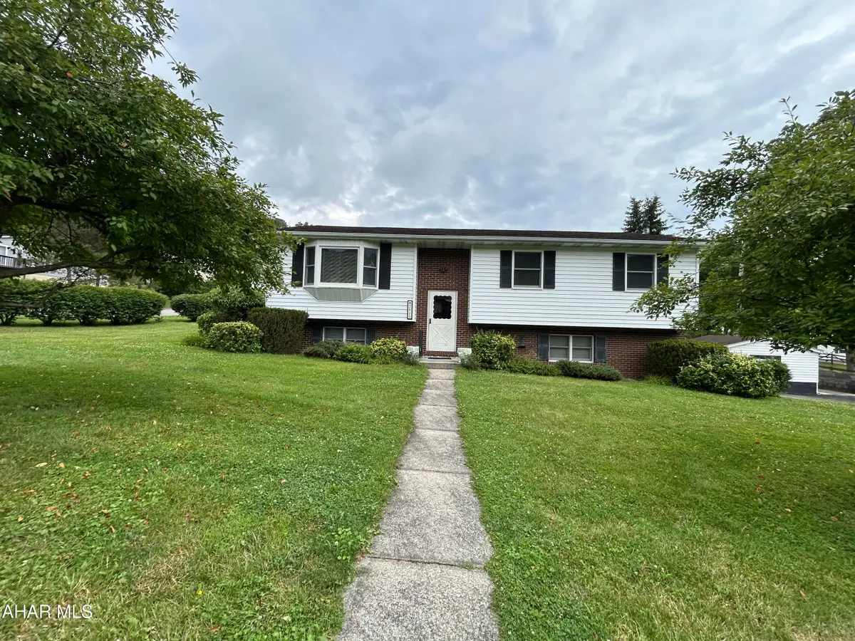 2810 14th Street, Altoona, PA 16601 - #1