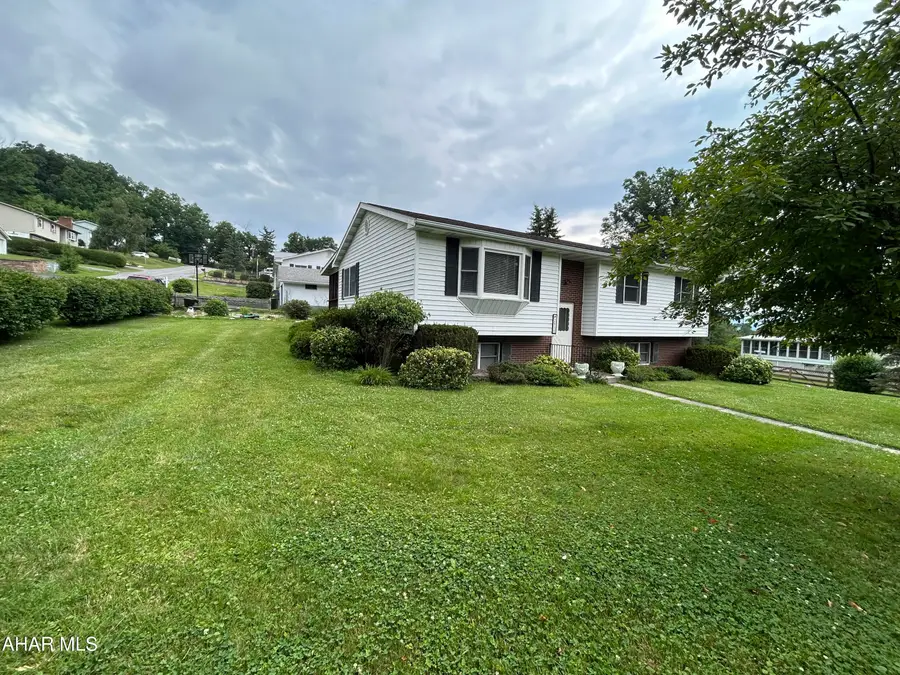 2810 14th Street, Altoona, PA 16601 - #2