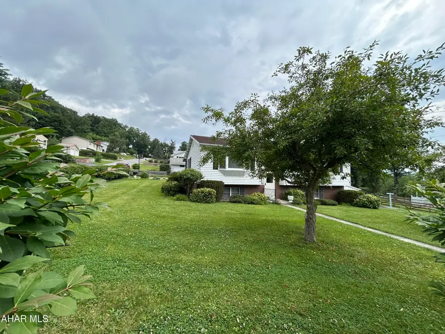 2810 14th Street, Altoona, PA 16601 - #3