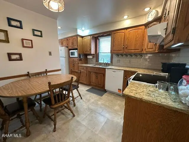 715 58th Street, Altoona, PA 16601 - #2