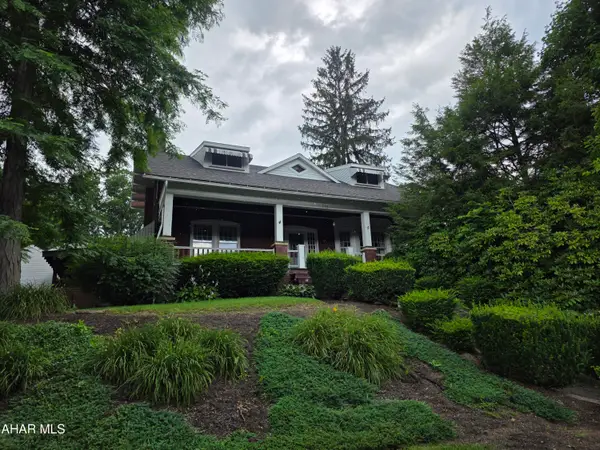 315 Washington Avenue, Tyrone, PA 16686
