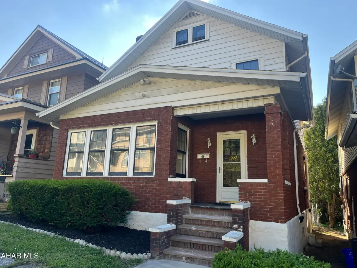 1222 20th Avenue, Altoona, PA 16601 - #1