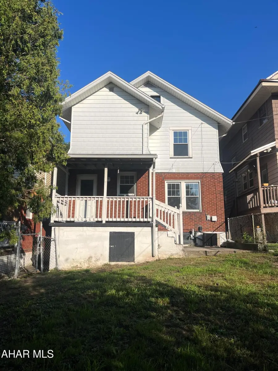 1222 20th Avenue, Altoona, PA 16601 - #3