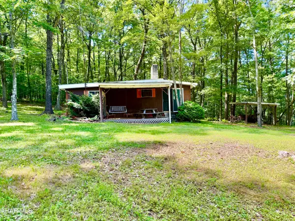 3243 Churchview Road, New Enterprise, PA 16664