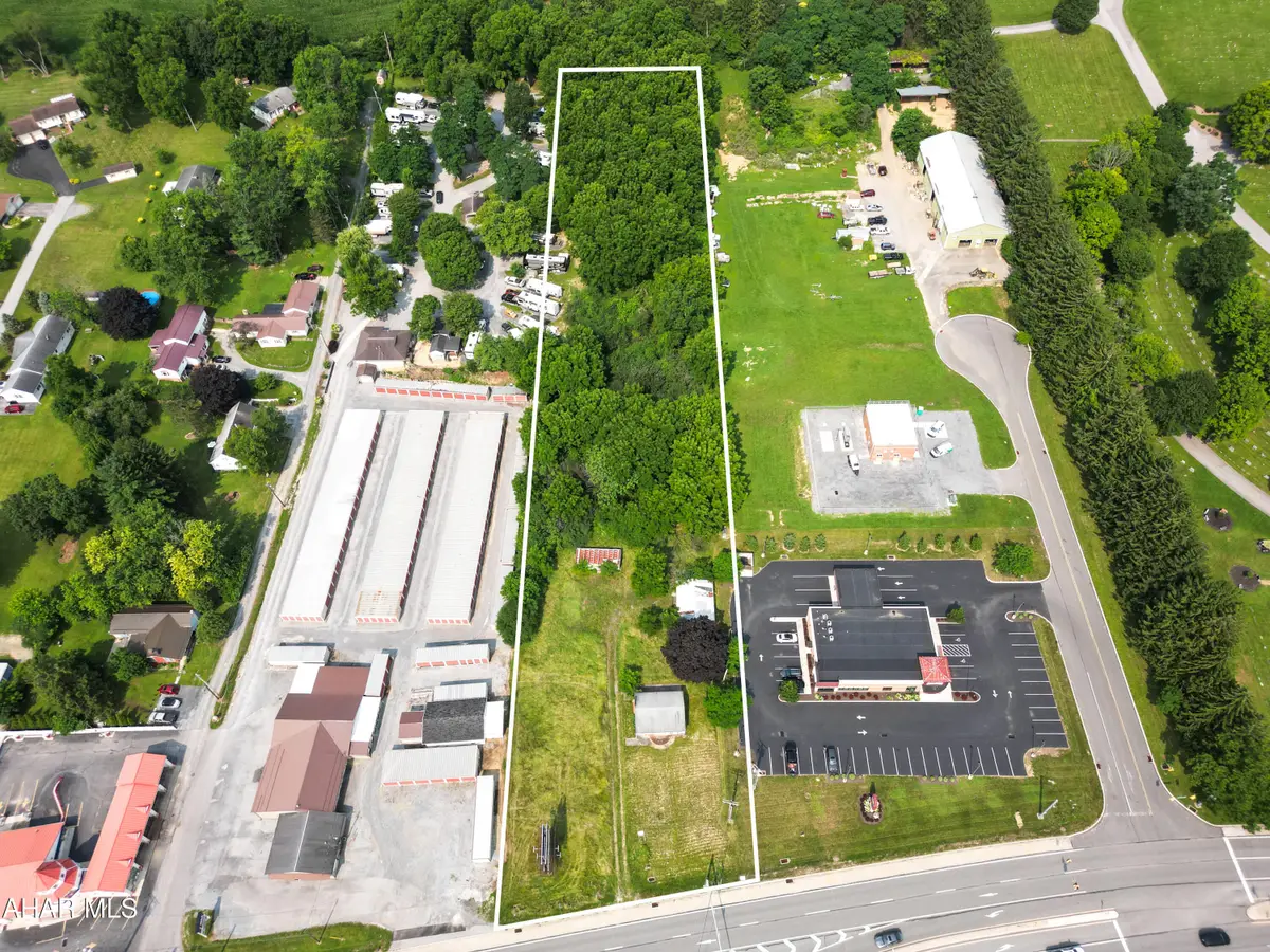 2411 Plank Road, Duncansville, PA 16635 - #1