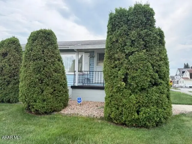 615 N 7th Street, Altoona, PA 16601 - #1