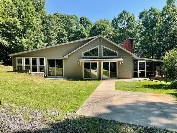 10027 Fern Hollow Lane, Huntingdon, PA 16652