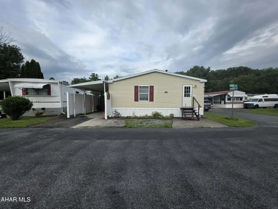 811 Short Drive, Altoona, PA 16601 - #2
