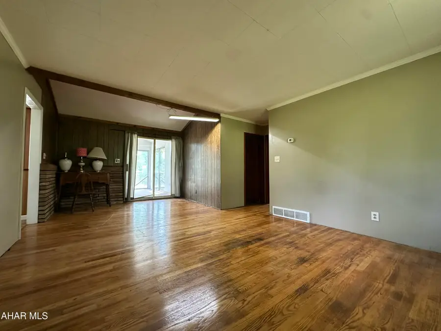 407 Slippey Lane, Duncansville, PA 16635 - #3
