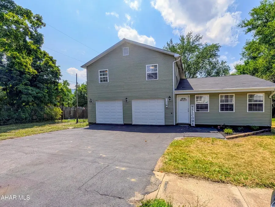 133 E Liberty Street, Bedford, PA 15522 - #3