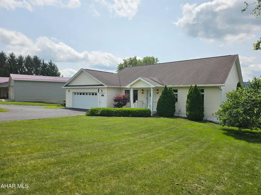 514 Cove Ln. Road, Roaring Spring, PA 16673 - #2