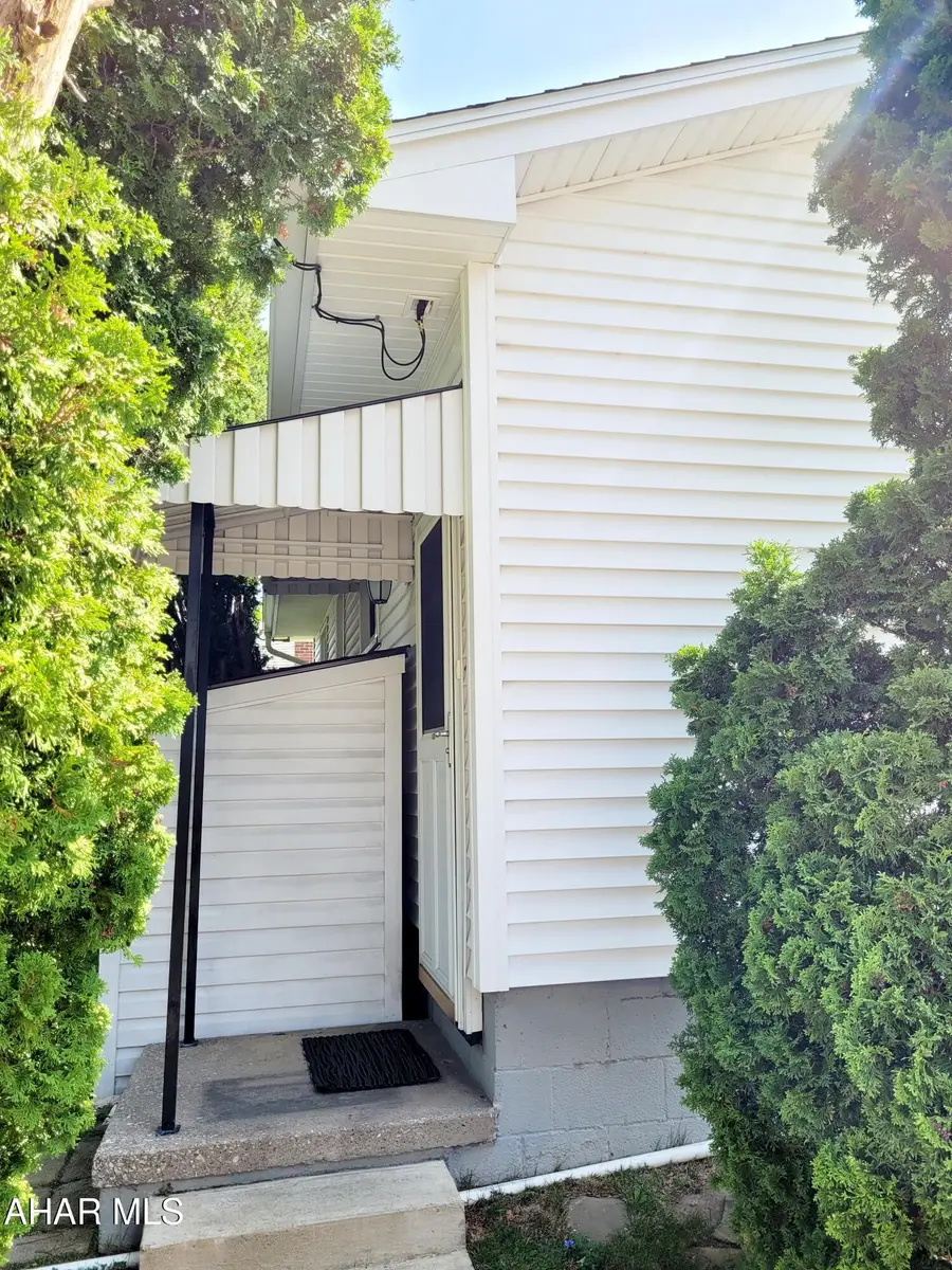 4140 5th Avenue, Altoona, PA 16602 - #3