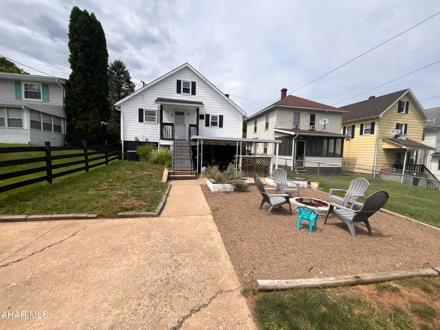 1216 Spruce Street, Hollidaysburg, PA 16648 - #2