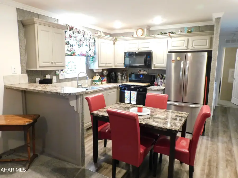 205 Michigan Drive, Altoona, PA 16602 - #3