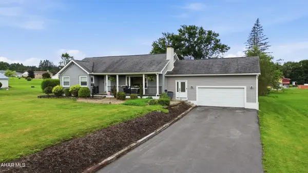 143 Rose Branch Street, Mineral Point, PA 15942