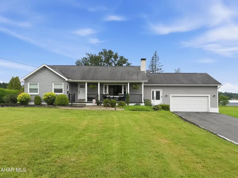 143 Rose Branch Street, Mineral Point, PA 15942 - #2