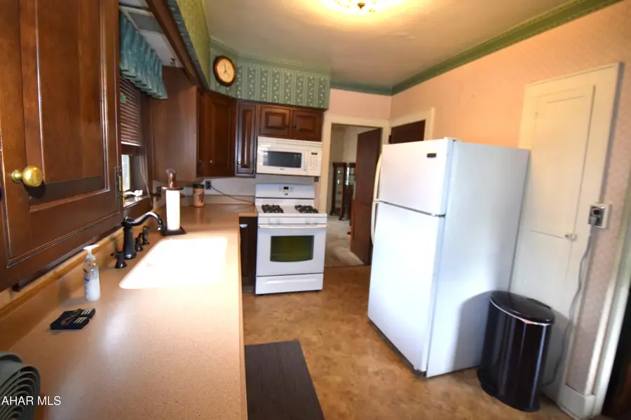 1201 Allegheny Street, Hollidaysburg, PA 16648 - #3