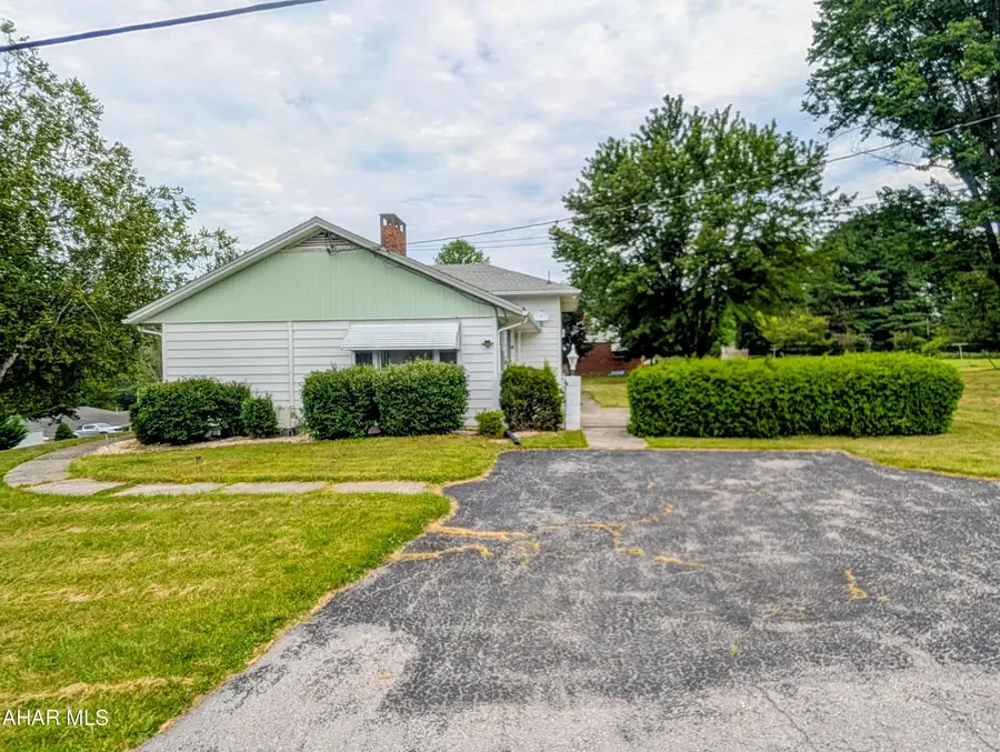 155 Summit Street, Everett, PA 15537 - #3