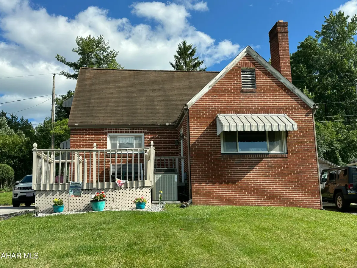 309 Orchard Avenue, Altoona, PA 16602 - #1