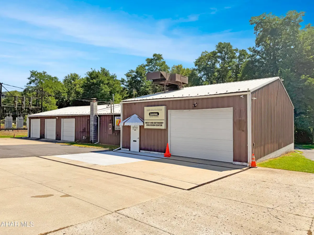 426 N Sheridan Street, Johnstown, PA 15906 - #1